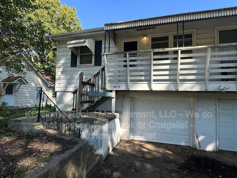 3015 N 53rd St - Photo 2 of 30