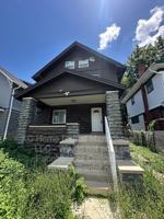 featured image of 3211 E 32nd St