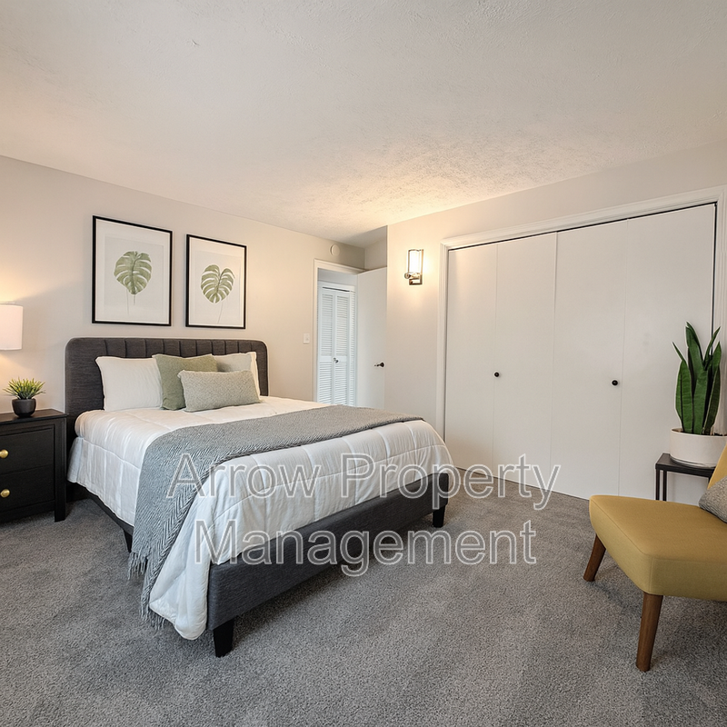 3341 Holdrege St #8 - Photo 6 of 11