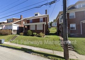 featured image of 909 Highland Ave