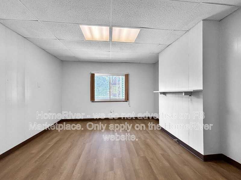 6933 Kelly St - Photo 5 of 22