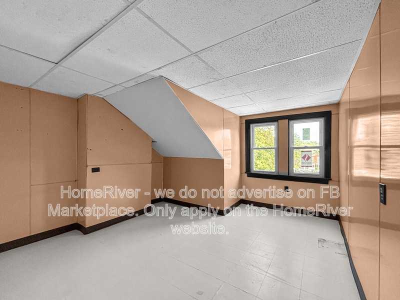 6933 Kelly St - Photo 6 of 22