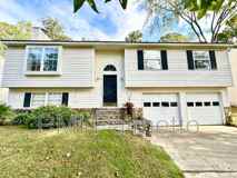 844 Bentley Dr - Photo 1 of 1