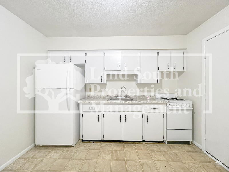 620 N Lake Ave #2 - Photo 7 of 13