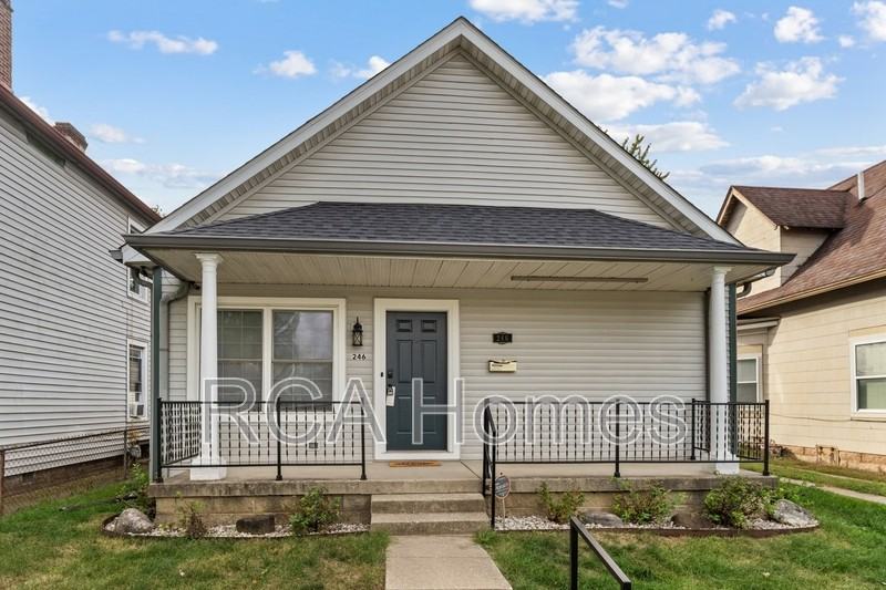 246 N Belleview Pl