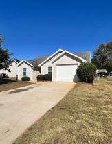 100 Coronation Dr - Photo 1 of 1