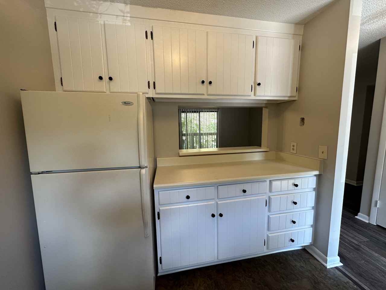 203 Driftwood Ln - Photo 5 of 24