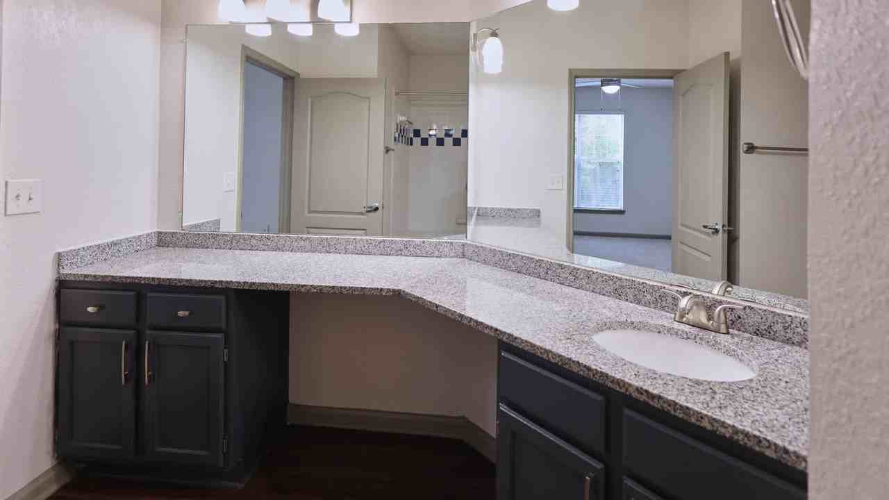 Lex Alpharetta - Photo 4 of 21