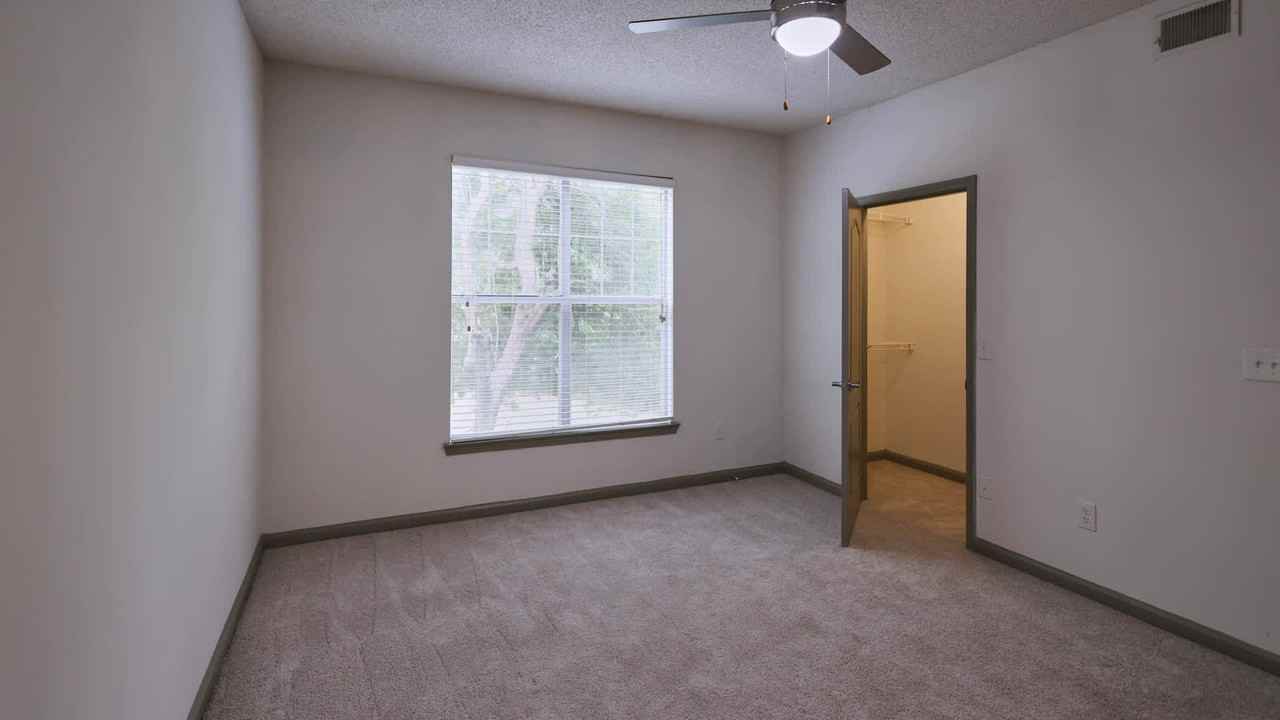 Lex Alpharetta - Photo 5 of 21