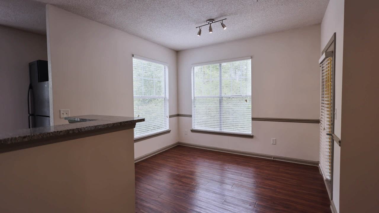 Lex Alpharetta - Photo 7 of 21