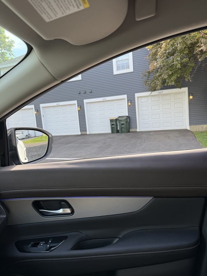 405 N Cambridge Dr #405 - Photo 2 of 18