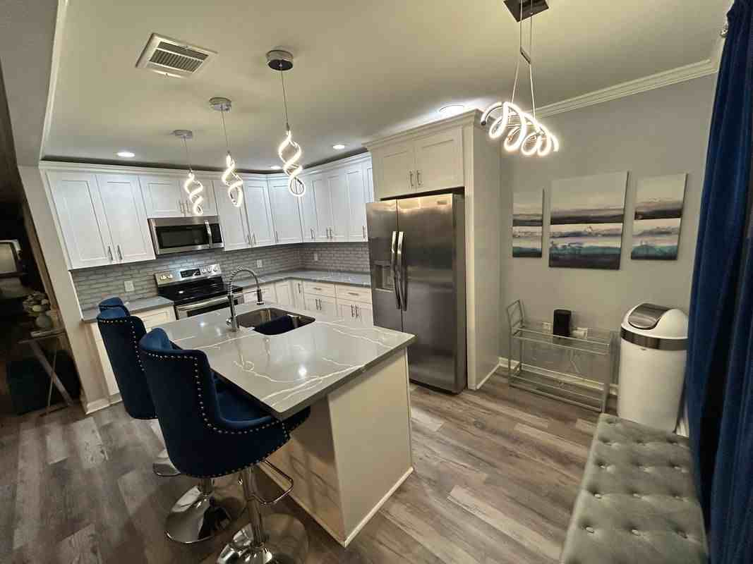 1603 Garden St - Photo 2 of 16