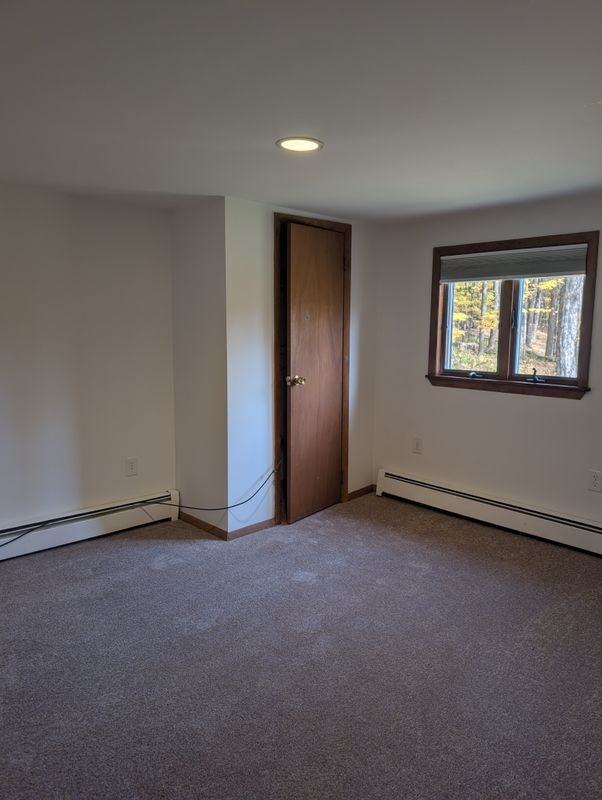 84 Foster Rd - Photo 3 of 5