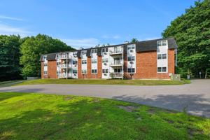 featured image of 39 Ernest Ave ##202