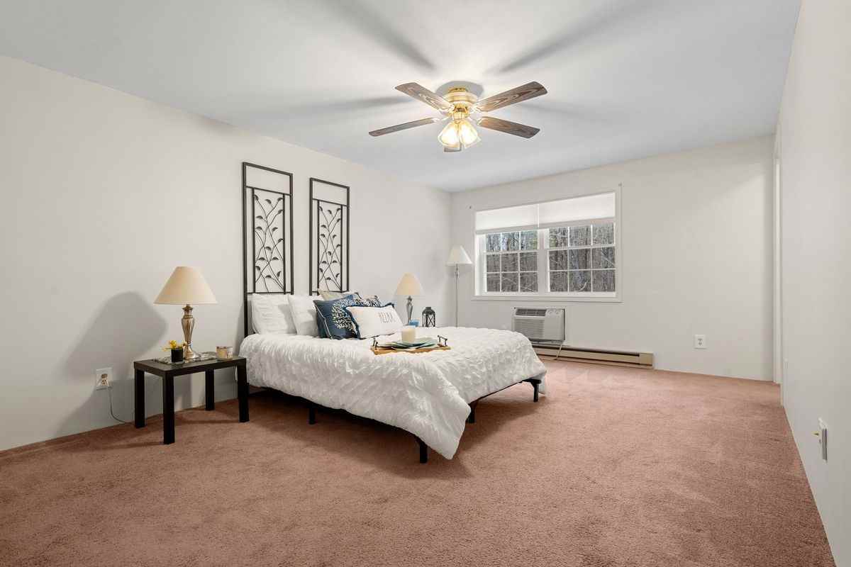 39 Ernest Ave ##202 - Photo 2 of 21