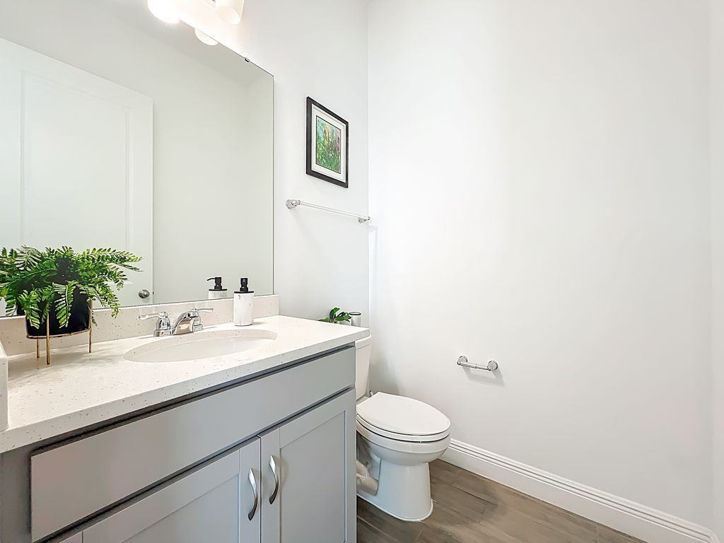 6423 Cyrils Dr - Photo 7 of 15