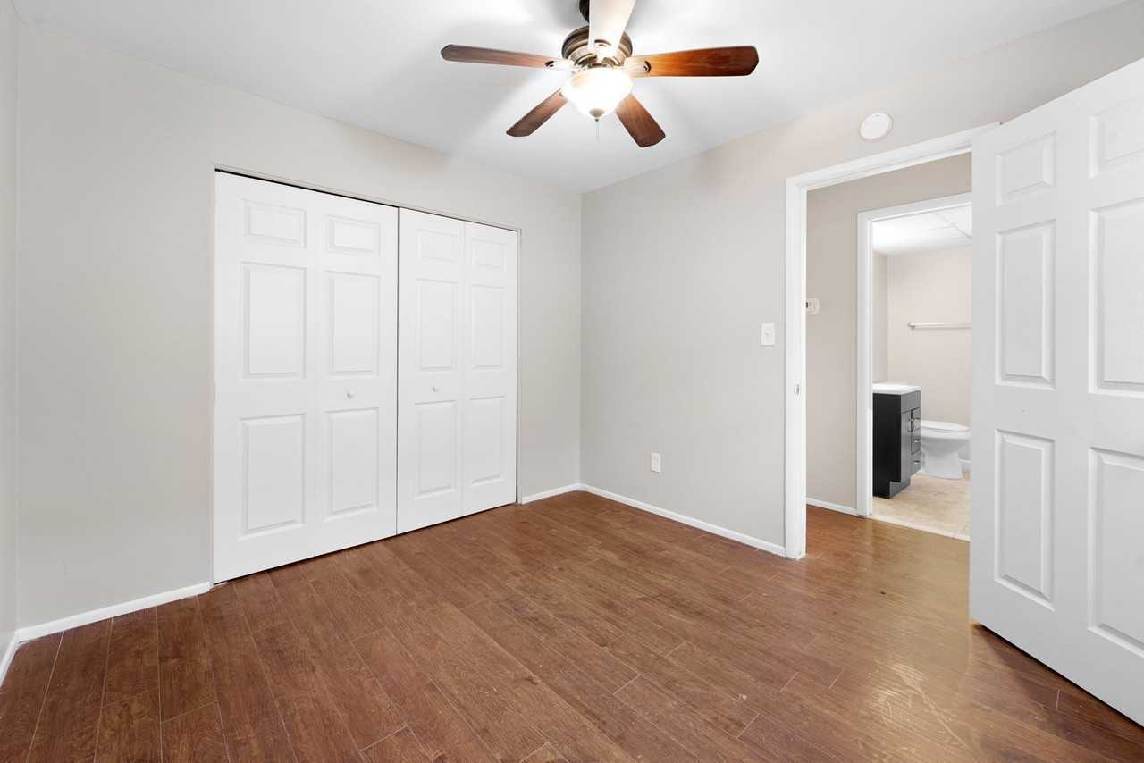 2855 4th St. *EPM* - Photo 7 of 20