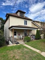 featured image of 1925 Leishman Ave