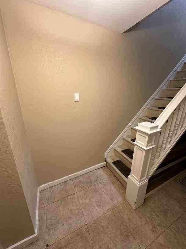 1925 Leishman Avenue - Photo 2 of 14