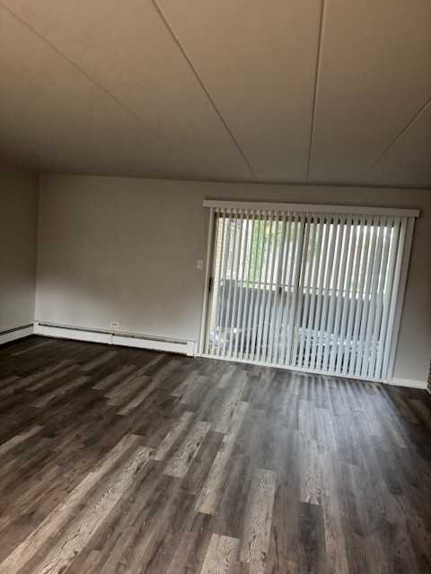 12710 Elm St - Photo 4 of 15