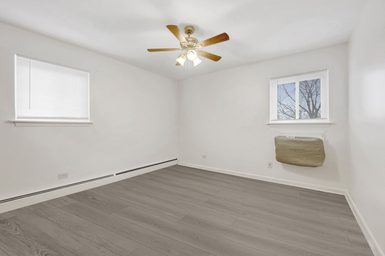 1608 Ogden Avenue - Photo 7 of 11