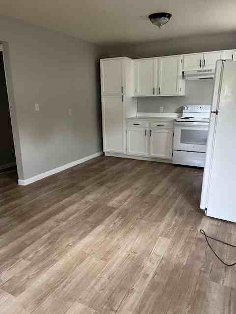 1729 Bancroft Avenue - Photo 3 of 13