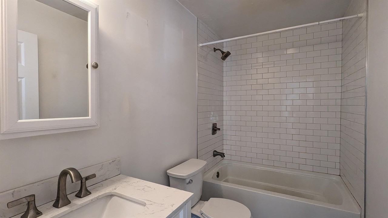 Main Street 676 (2B) - Photo 5 of 11