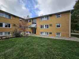 featured image of 1829 E 8th St