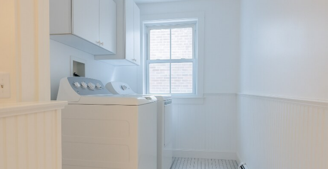 153 Highland St - Photo 3 of 6