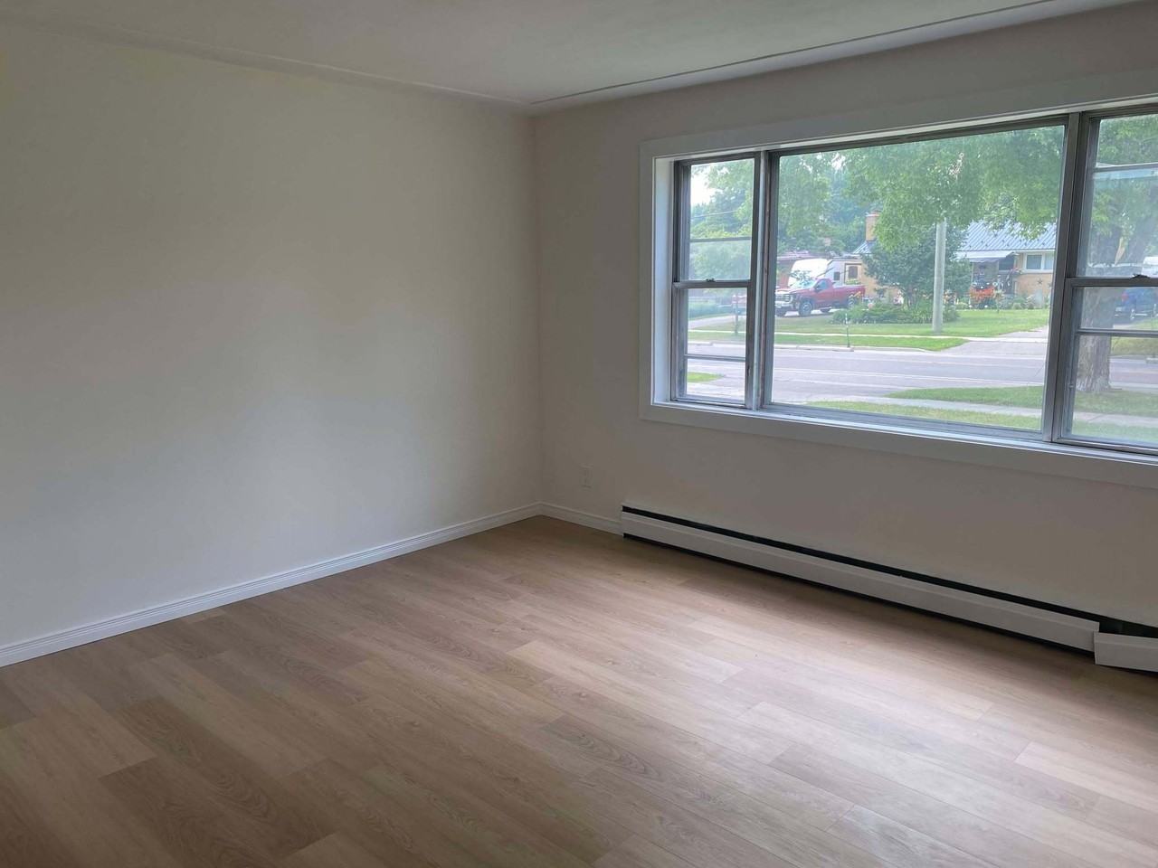 1889 Wavell Street - Photo 2 of 6