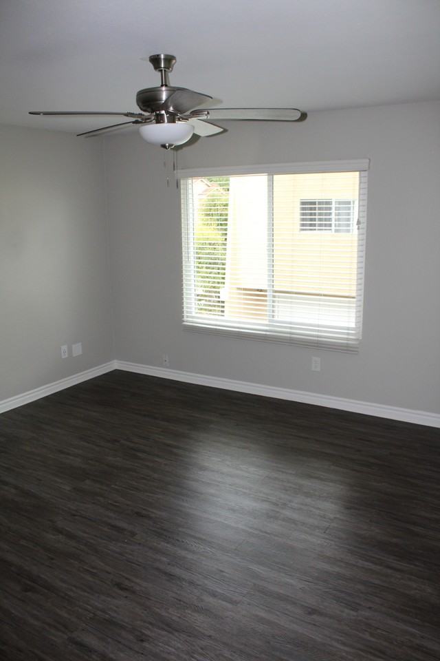 16972 Lynn Ln, Huntington Beach - Photo 4 of 19