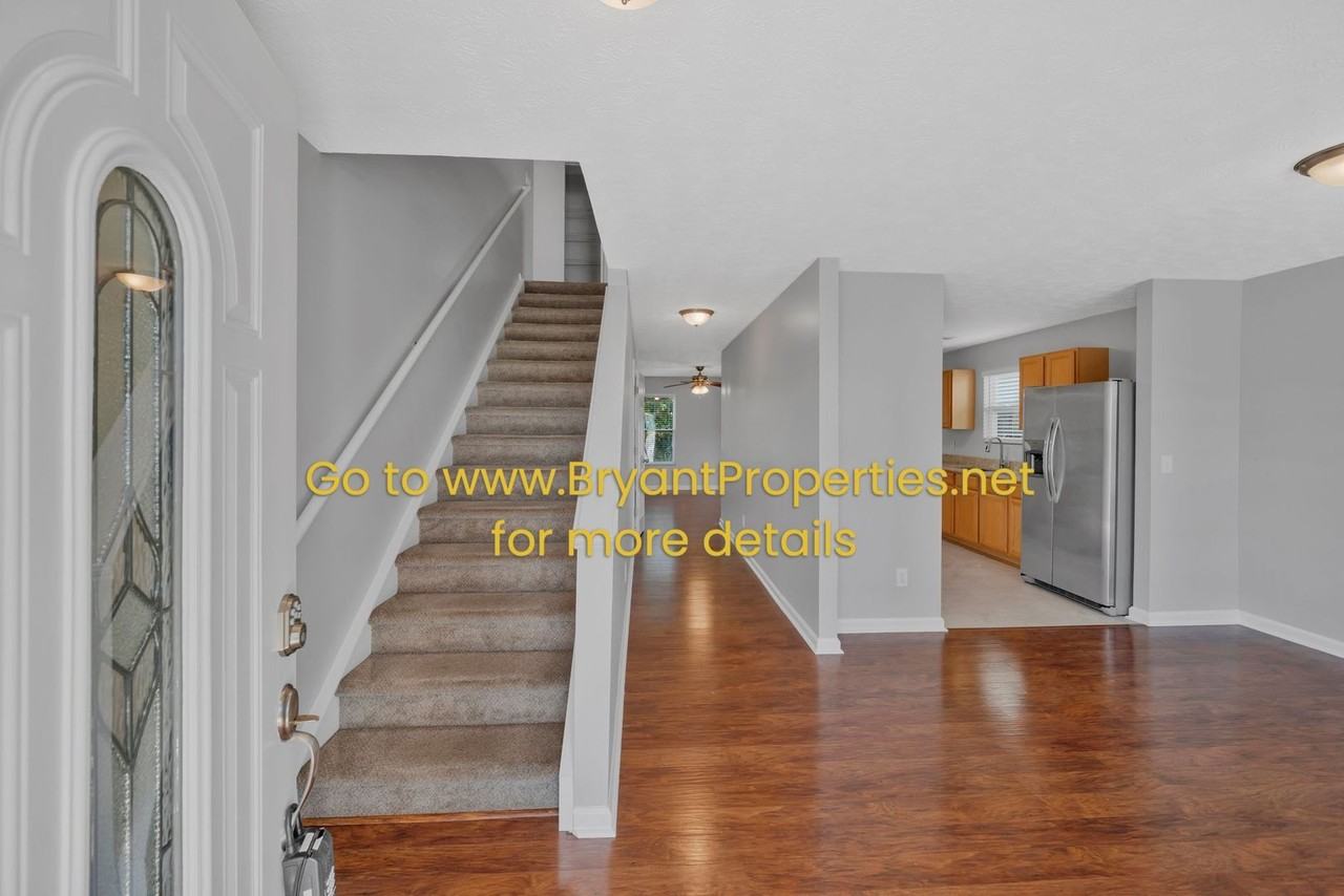 2872 Creekbend Dr - Photo 5 of 35