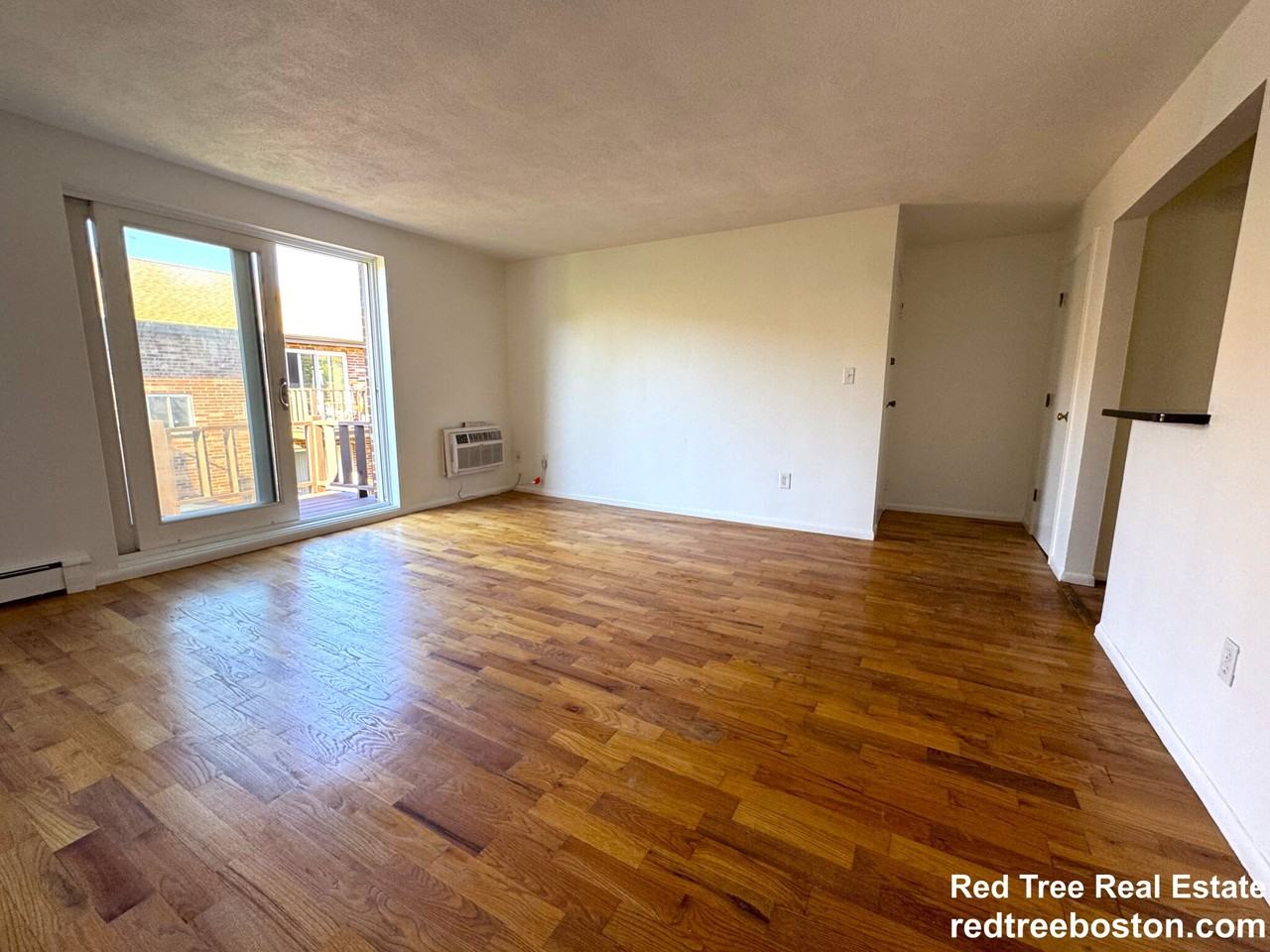 44 Westgate Rd #5 - Photo 3 of 14