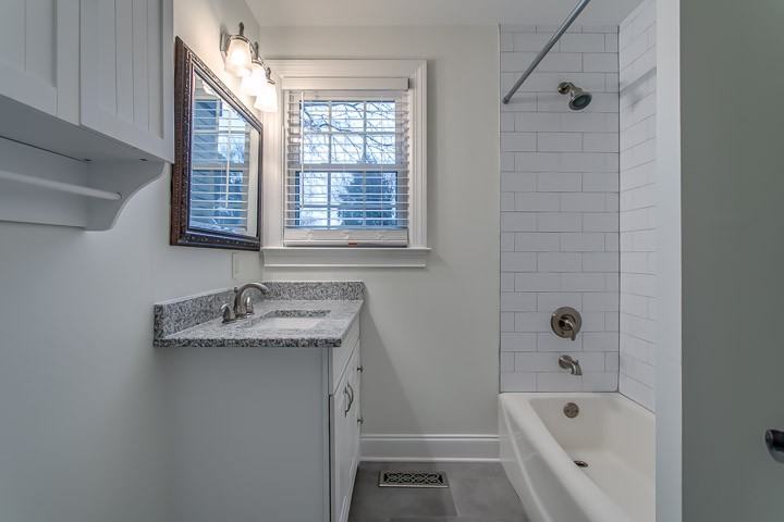 308 Highland Avenue #NA - Photo 5 of 11