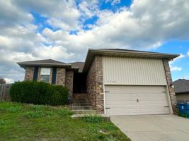 featured image of 3302 N 31st St