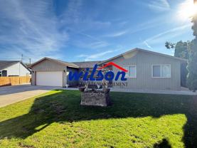 6402 Fremont Dr - Photo 1 of 1