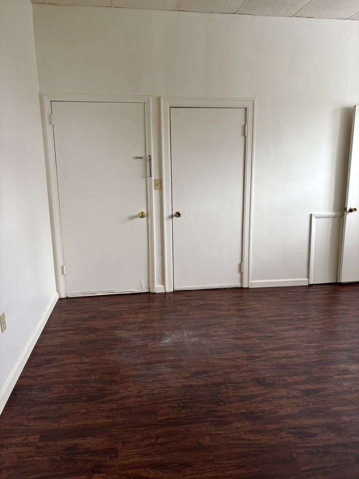 1 North St #K - Photo 5 of 8