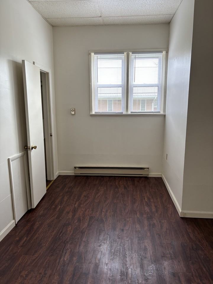 1 North St #K - Photo 6 of 8
