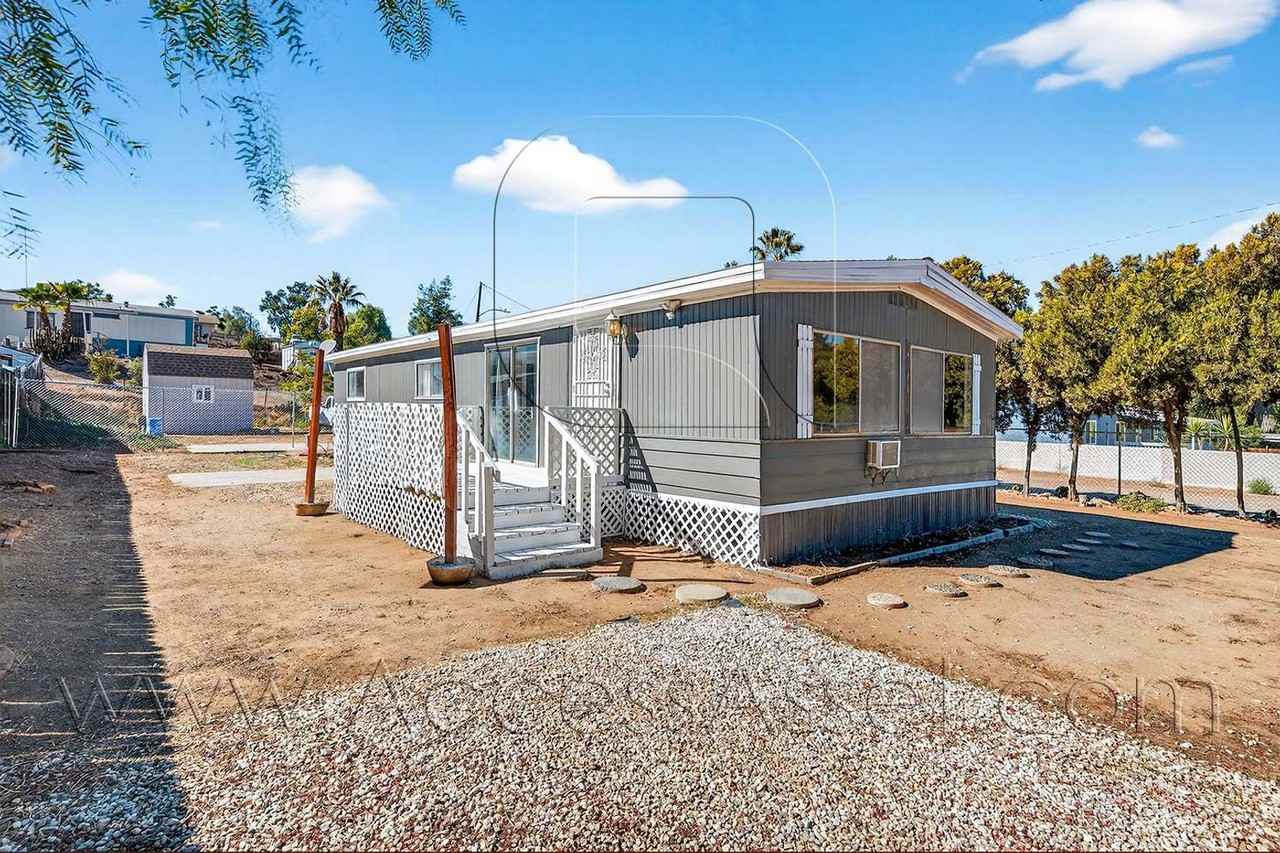 26189 Olson Avenue - Photo 2 of 33