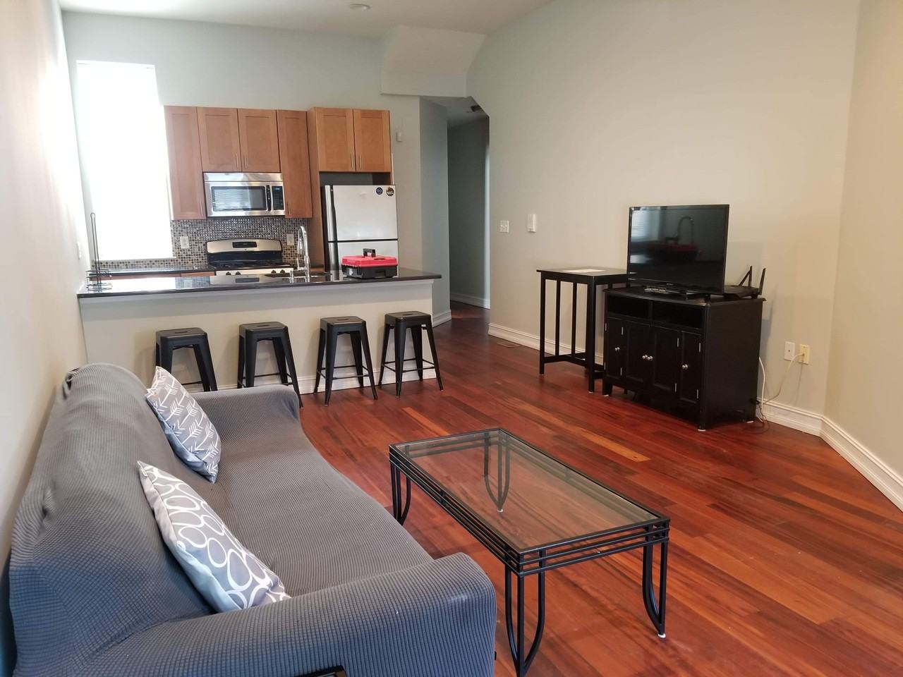 1504 N 18th St #1 - Photo 3 of 18