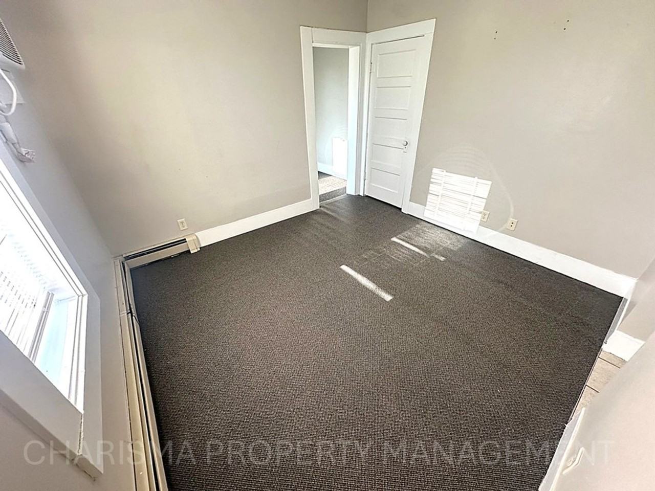 322 East 15th Street #4 - Photo 7 of 16