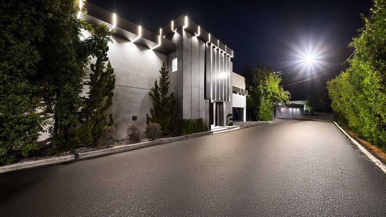 1623 Viewmont Dr #NA - Photo 4 of 50