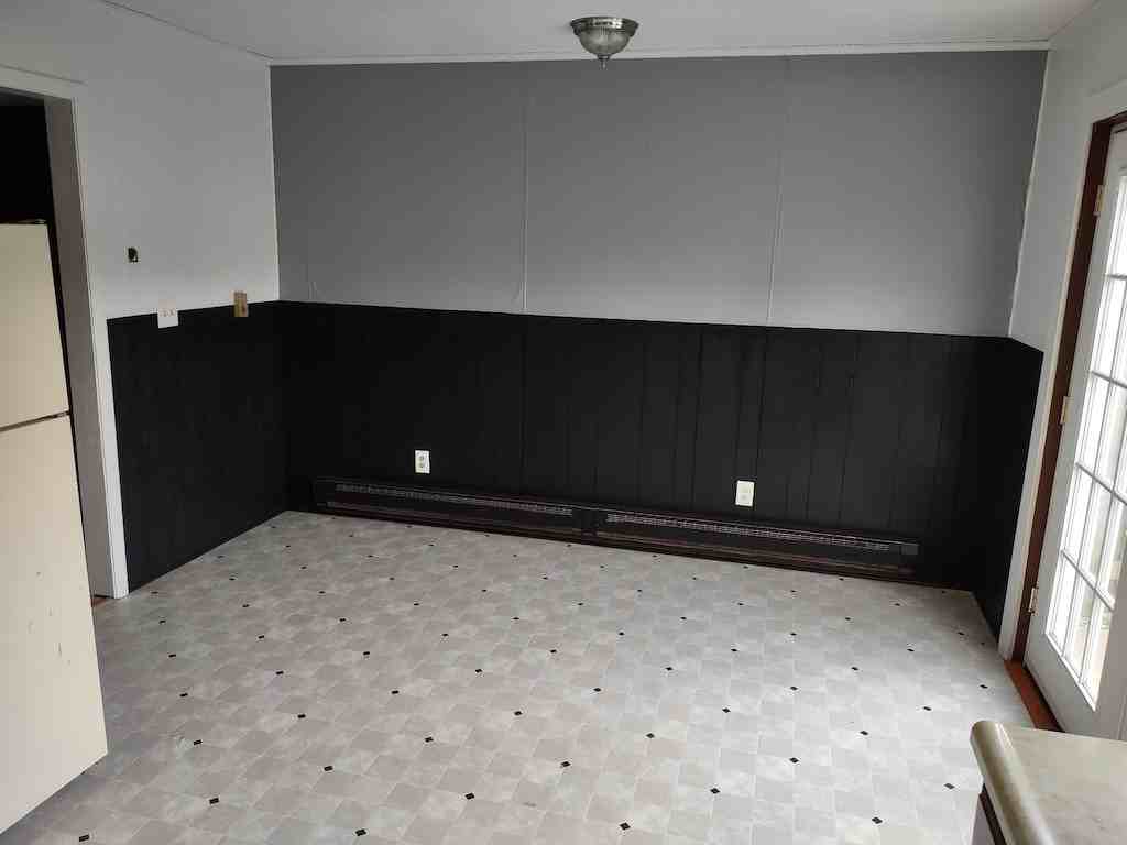 405 N Church St #D - Photo 5 of 10