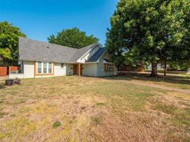 404 Carter Dr #B - Photo 1 of 1
