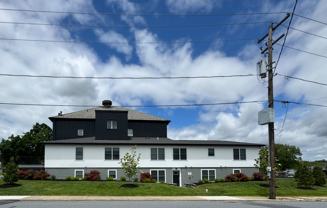 202 Center St #4 - Photo 1 of 1