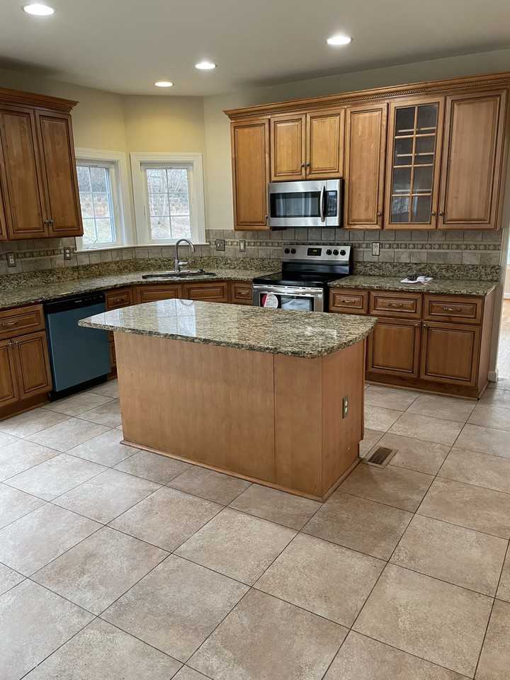 210 Earhart Ct #NA - Photo 2 of 30