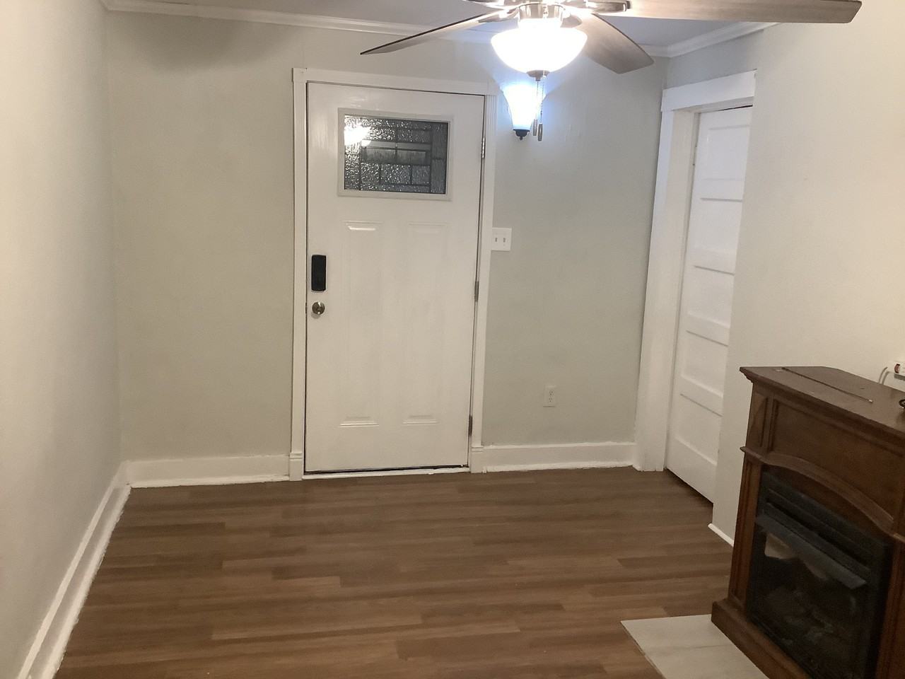 103 Love St #A - Photo 5 of 22