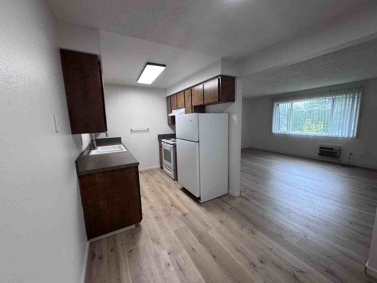 7720 E Mission Ave - Photo 5 of 21