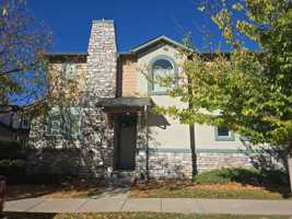 featured image of 2845 Willow Tree Ln #A
