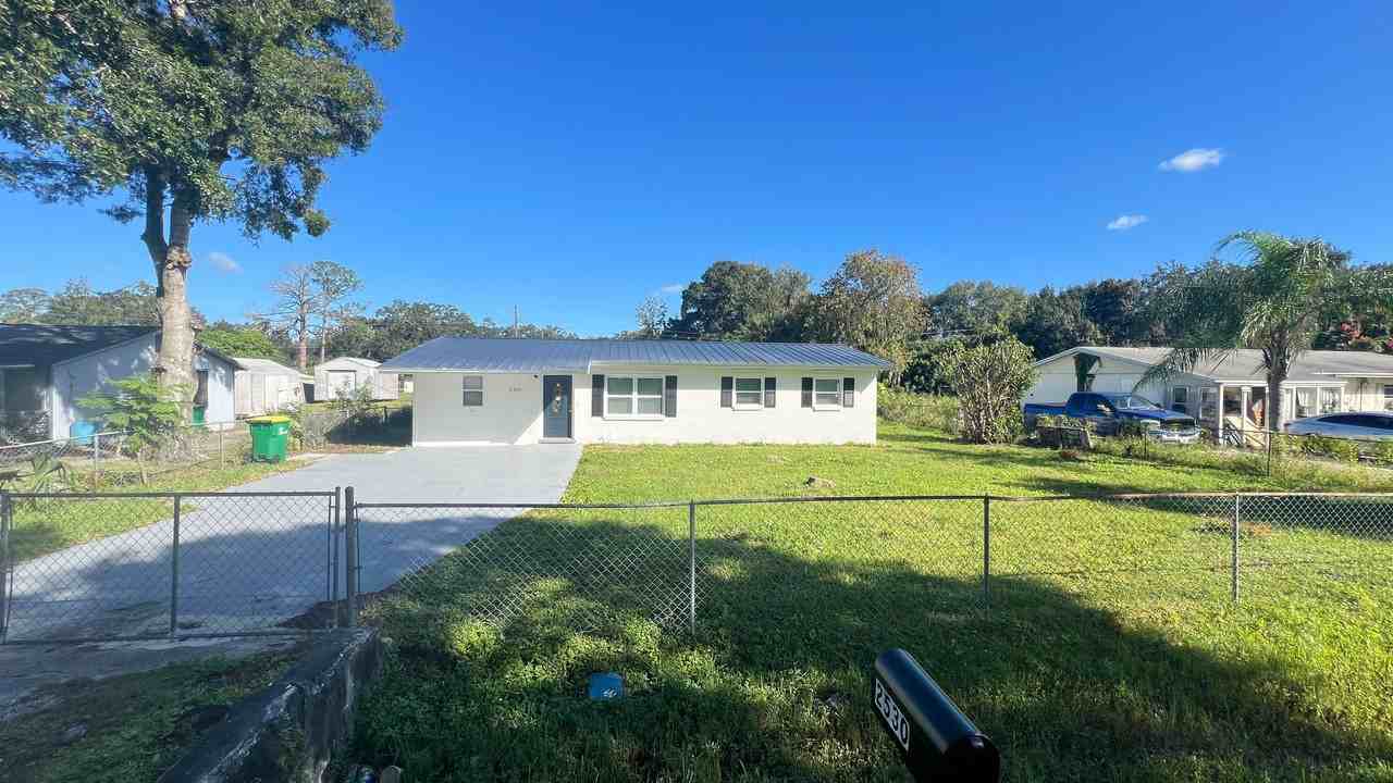 2530 N Palm Dr - Photo 2 of 32